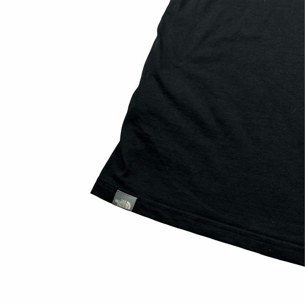 North Face Black Spellout Text Logo T Shirt - Medium