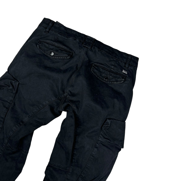 CP Company Black Ergonomic Fit Cargo Trousers - Small