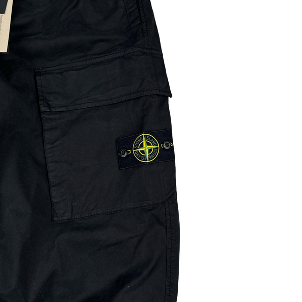 Stone Island 2026 Black Cotton Cargos Trousers - 30"