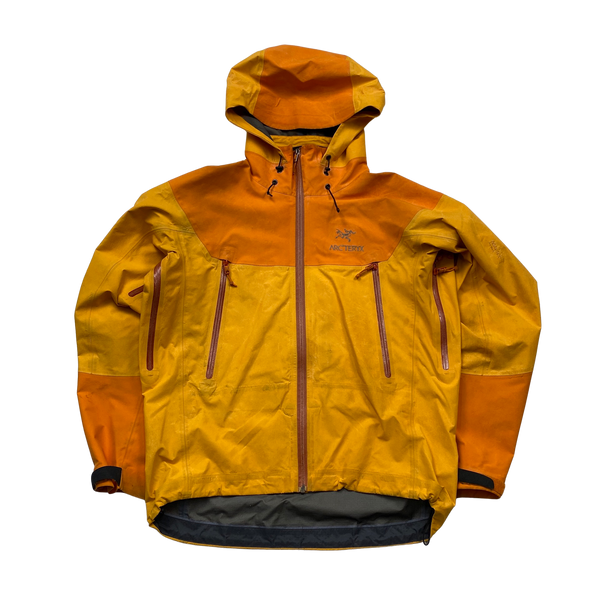 Arcteryx Two Tone Orange Beta AR Gore-Tex Jacket - Medium