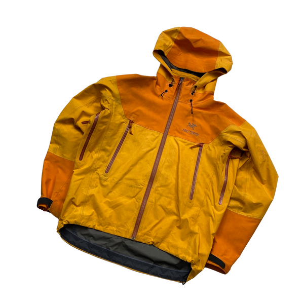 Arcteryx Two Tone Orange Beta AR Gore-Tex Jacket - Medium