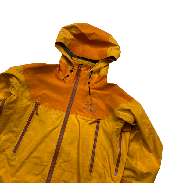 Arcteryx Two Tone Orange Beta AR Gore-Tex Jacket - Medium