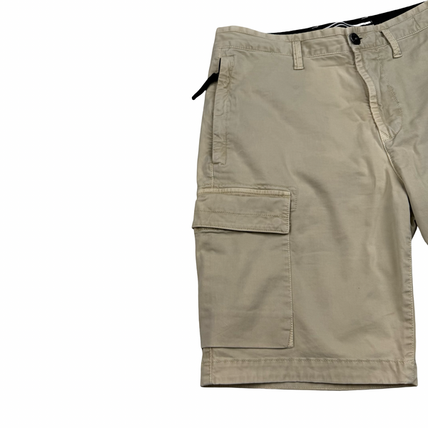 Stone Island 2024 RE Fit Beige Cargo Shorts - 29"