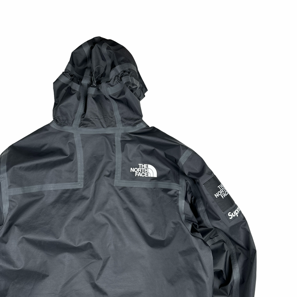 Supreme X North Face Black Spellout Summit Series Waterproof Jacket - XL