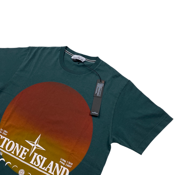 Stone Island 2022 Green Sunset Print T Shirt - Large