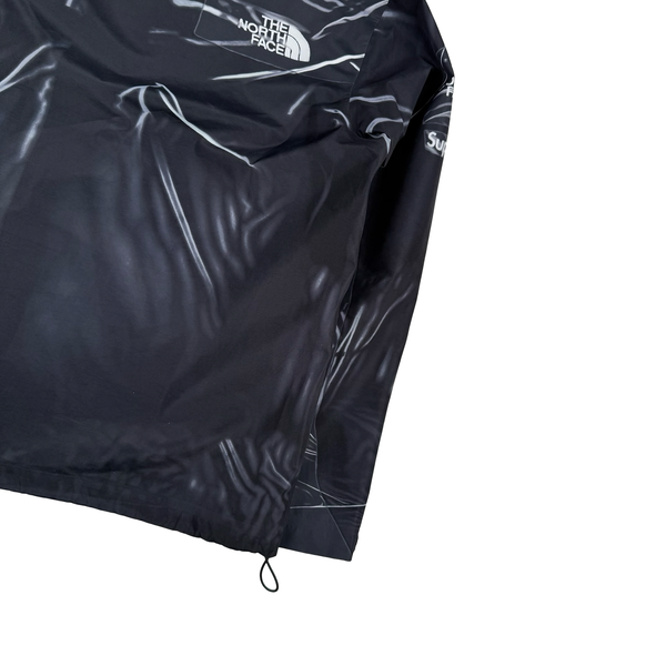 Supreme X North Face Black 2023 Graphic Printed Taped Seam shell Jacket - Large