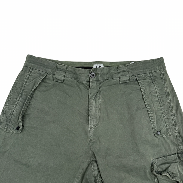 CP Company Sage Green Lens Viewer Cargo Shorts - Medium