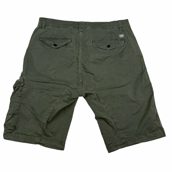 CP Company Sage Green Lens Viewer Cargo Shorts - Medium