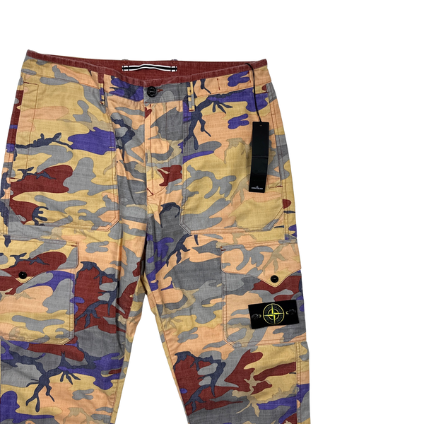Stone Island 2022 Heritage Camo Cargo Trousers - 34"