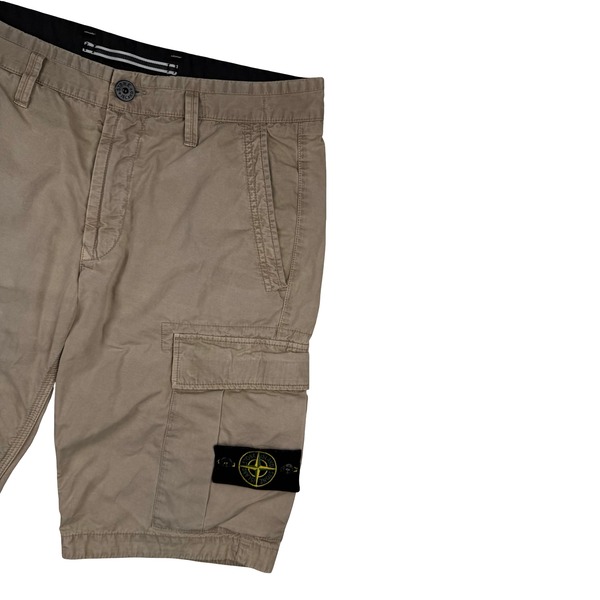 Stone Island 2018 Beige Cotton Cargo Shorts - 30”