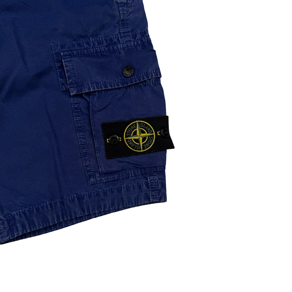 Stone Island 2022 Blue Slim Fit Cargo Shorts - 28"
