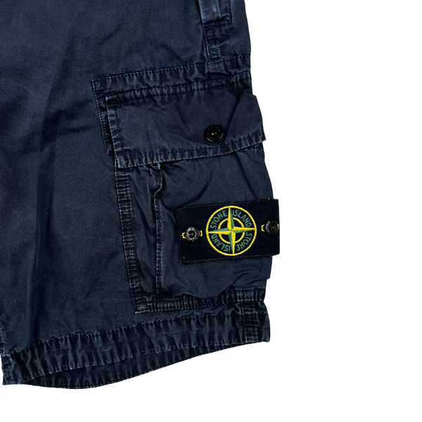 Stone Island 2022 Navy Blue Slim Fit Cargo Shorts - 32"