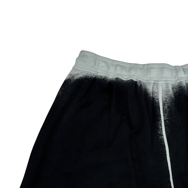 Stone Island 2023 Cotton Black Hand Sprayed Shorts - Large
