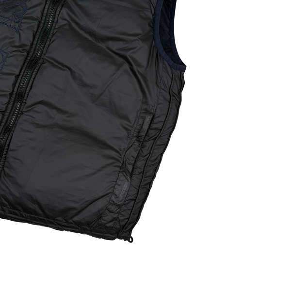 Stone Island 2024 Black Reversible Down Embroidered Spellout Gilet - Medium