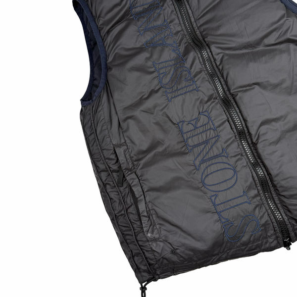Stone Island 2024 Black Reversible Down Embroidered Spellout Gilet - Medium