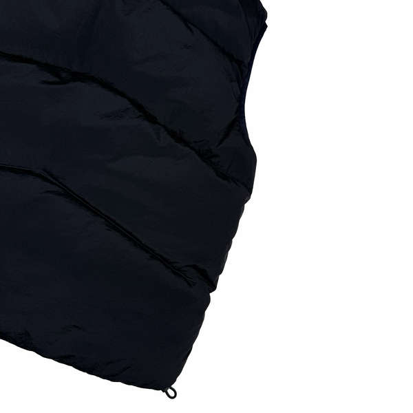 Stone Island 2024 Black Reversible Down Embroidered Spellout Gilet - Medium
