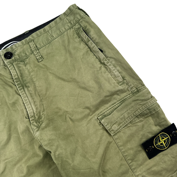 Stone Island 2016 Green Cotton Cargo Shorts - 32"