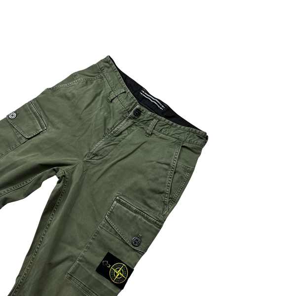 Stone Island 2021 Green Slim Fit Cargo Trousers - 28"
