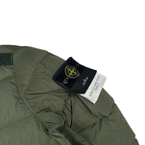 Stone Island 2024 Green Seamless Tunnel Nylon Down TC Jacket - Small