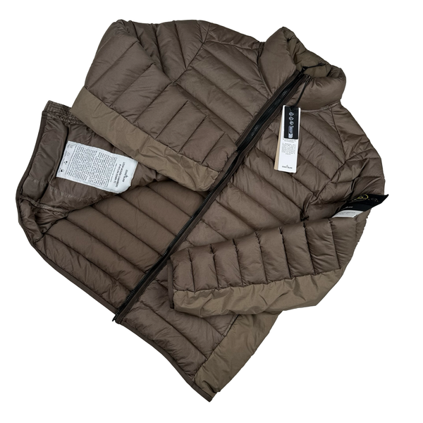 Stone Island 2024 Chocolate Loom Woven Chambers R Nylon Down-TC Puffer Jacket - Medium