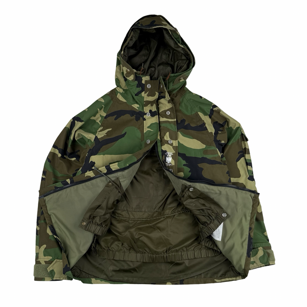WTAPS Sneak Collection Camo Hooded Jacket - Small (1)