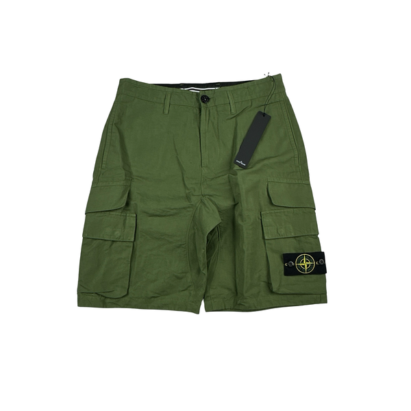 Stone Island 2022 Green Loose Fit Cargo Shorts - 28"