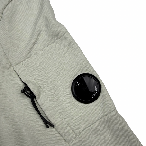 CP Company Pale Green Cotton Lens Viewer Crewneck - Large