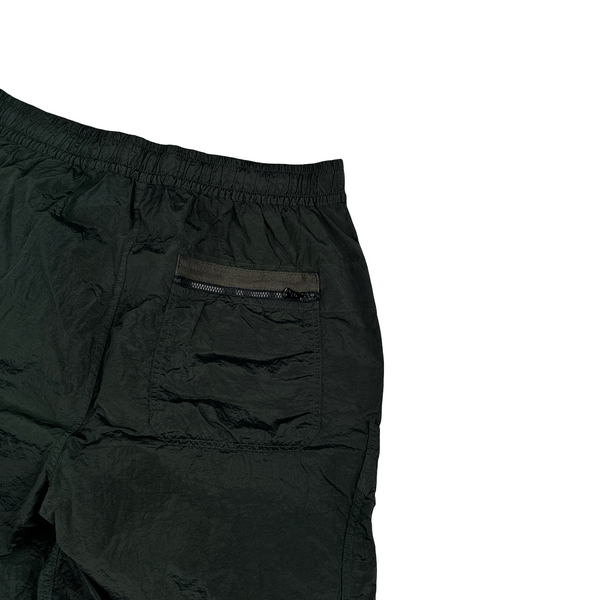 Stone Island 2024 Dark Green Nylon Metal Comfort Fit Shorts - 32"