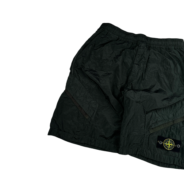 Stone Island 2024 Dark Green Nylon Metal Comfort Fit Shorts - 32"