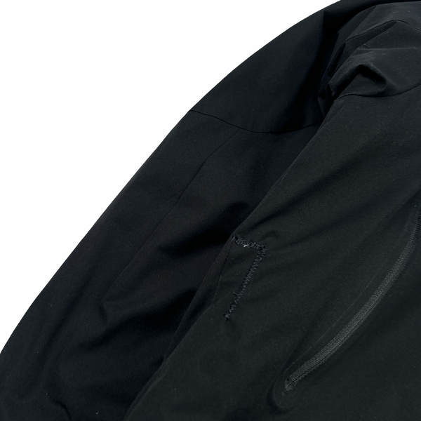 CP Company Black Pro Tek Hooded Zip Up Jacket - Medium