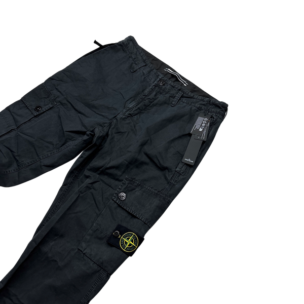 Stone Island 2023 Black Slim Fit Cargo Trousers - 31"