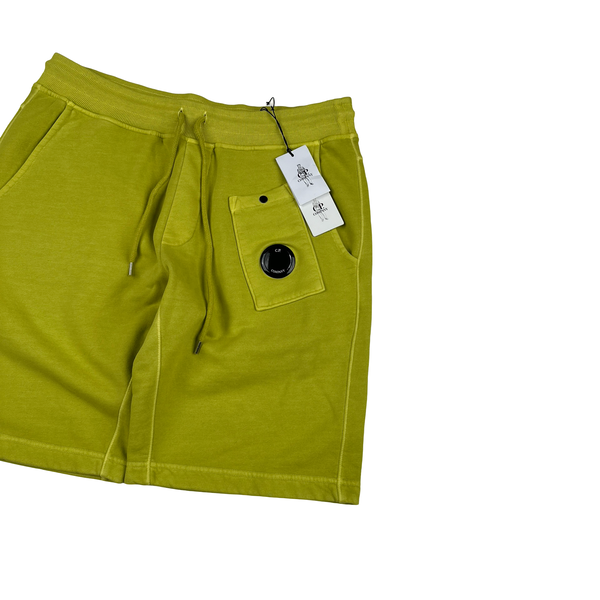CP Company Green Resist Dyed Cotton Lens Viewer Shorts - Small