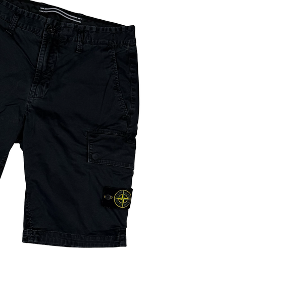 Stone Island 2023 Black Slim Cotton Cargo Shorts - 29" (Small)