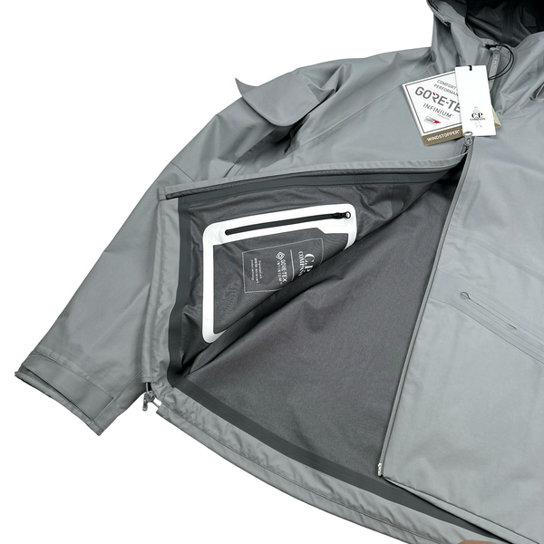 CP Company Drizzle Grey Goretex Infinium Waterproof Zipped Jacket - Medium