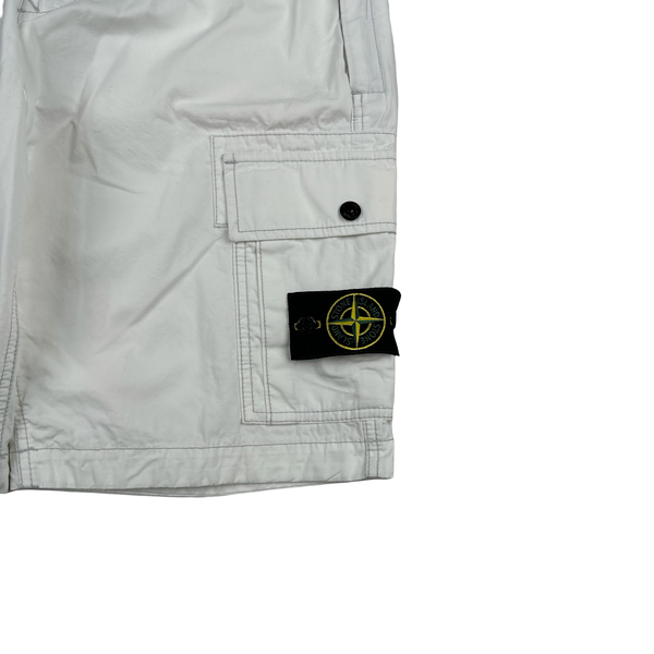 Stone Island 2022 White Slim Fit Cargo Shorts - 33"
