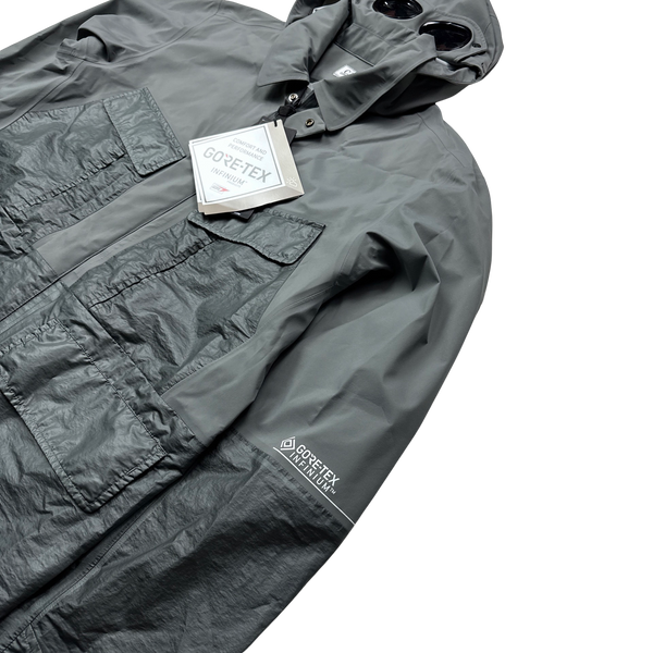 CP Company Grey Gore-Tex Infinium Waterproof Goggle Jacket - Large