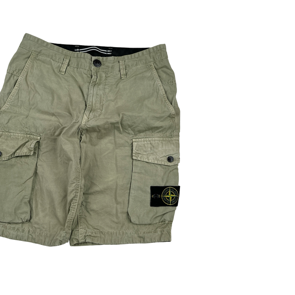 Stone Island 2019 Green Slim Fit Cargo Shorts - 29"