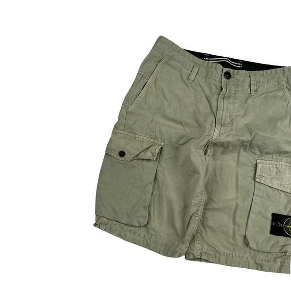 Stone Island 2019 Green Slim Fit Cargo Shorts - 29"