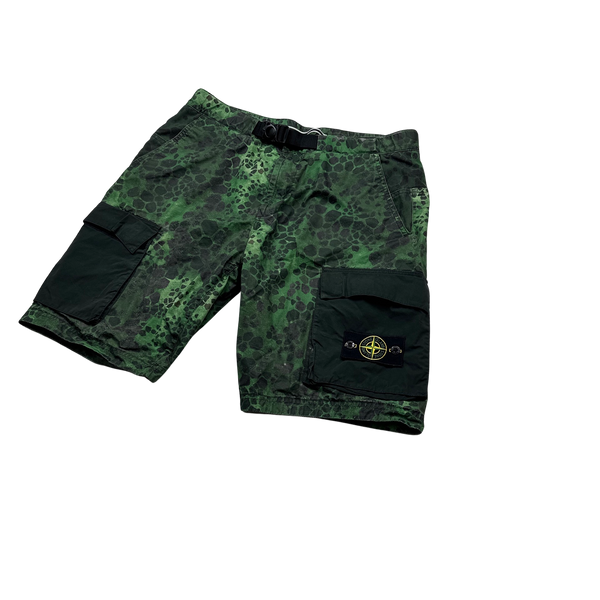 Stone Island 2018 Alligator Camo Shorts - 33"