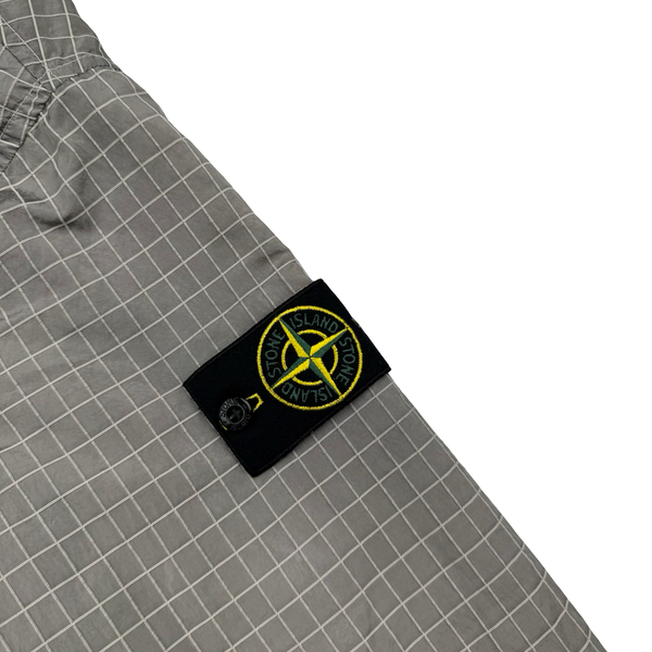 Stone Island 2023 Macro Ripstop Nylon Metal Regenerated Nylon Primaloft-TC Smock- Medium
