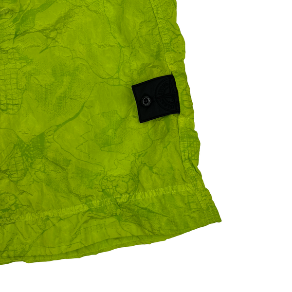 Stone Island Shadow Project 2022 Green Waffle Print Econyl Nylon Metal Shorts - Medium