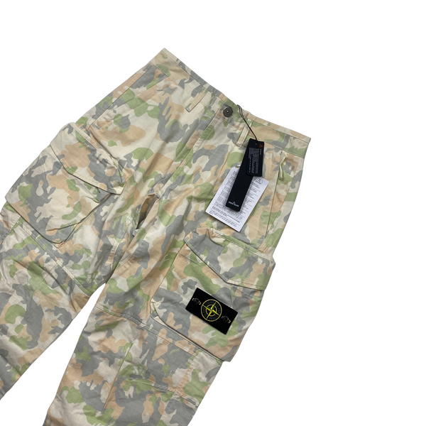 Stone Island x Supreme 2022 Ice Camo Cargo Trousers - 30"