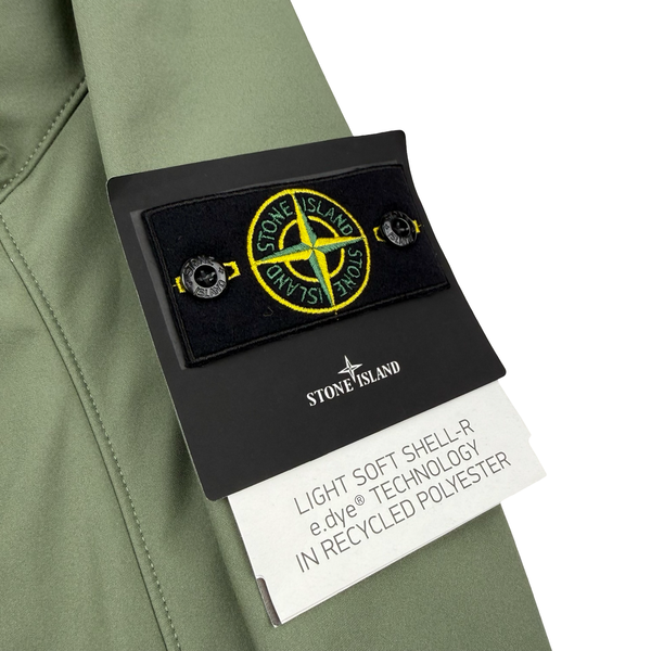 Stone Island 2024 Sage Green Light Soft Shell-R Jacket - XXL