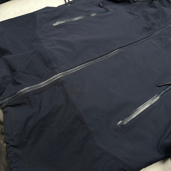 Arcteryx Navy Beta SL Hybrid Gore-Tex Jacket - Large