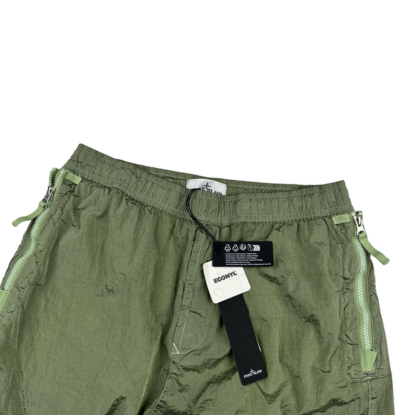Stone Island 2023 Green Nylon Metal Econyl Shorts - 31"