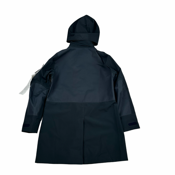 Stone Island Tank Shield Ghost Raincoat - Small