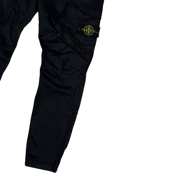 Stone Island 2019 Black Cargo RE T Trousers - Medium