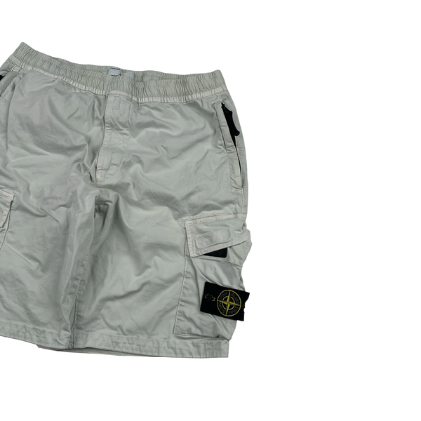 Stone Island 2021 Shadow White Cotton RE Fit Shorts - 34"