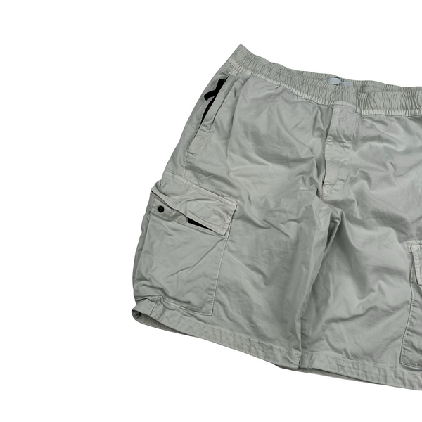 Stone Island 2021 Shadow White Cotton RE Fit Shorts - 34"