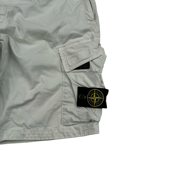 Stone Island 2021 Shadow White Cotton RE Fit Shorts - 34"